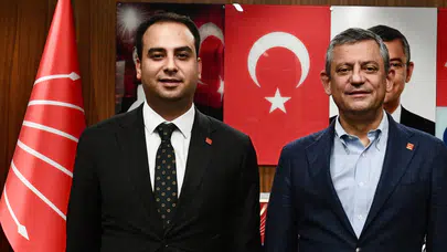 Konya siyasetinde hareketli saatler: Tutuklu başkan istifa etti