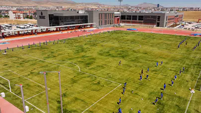 Konya’da bir günde 3 bin 360 sporcunun yararlanacağı tesis göz dolduruyor