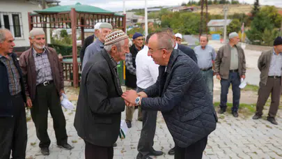 Kavuş'a sıcak karşılama: Hizmetin de muhabbetin de mesafesi olmaz