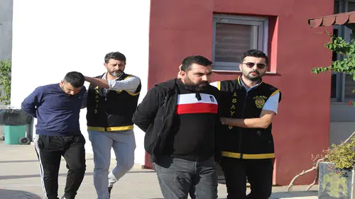 Kuzenini öldürdü: "Ben sopayla dövdüm, bıçakla yaralamadım"
