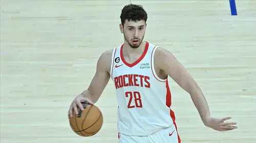 Başarı böyle geldi: Alperen Şengün NBA tarihine geçti