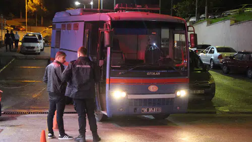 Cezaevinde hareketli saatler: 6 mahkum zehirlendi