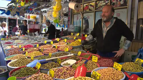 Yaban mersinli, pancarlı: 40 çeşit zeytin karı kocayı birbirine düşürdü