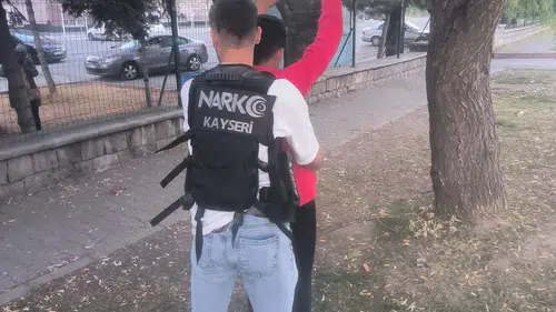 ‘Narko-Okul’ uygulaması: Polis okul çevresinde kuş uçurtmuyor