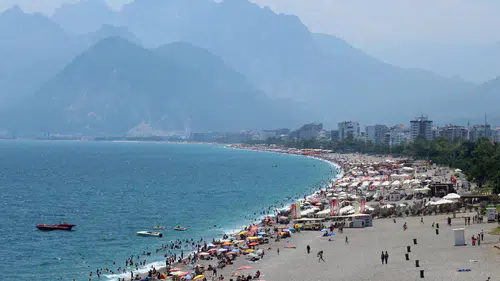 Yerli turiste yüzde 40 erken rezervasyon indirimi başladı