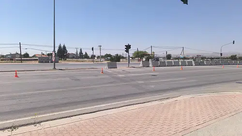 Konya'nın sabıkalı yolunda yine kaza! Ölü ve yaralı var