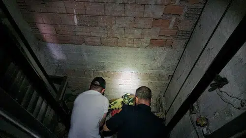 Tadilat için gitti: Usta apartmandaki asansör boşluğuna düşüp öldü