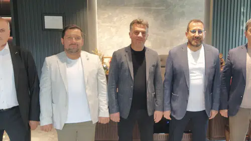 KOMÜT’ten Mustafa Kavaf’a ziyaret