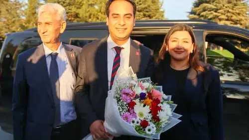 CHP Konya’da yeni Başkan Türktaş oldu! 17 fark dikkat çekti