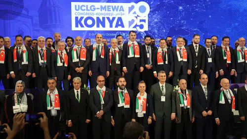 Bakan Kurum, Konya'dan dünyaya seslendi! İnsanlık kazanacak