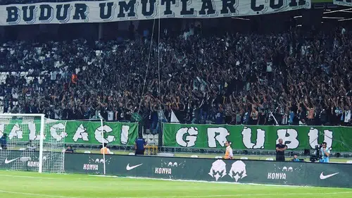 Konyaspor Yönetimine sert tepki geldi! Çifte standart uygulanıyor