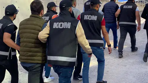 FETÖ operasyonu:  32 şehirde 41 şüpheli tutuklandı