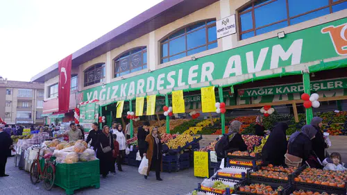 Konya'da enflasyon bu markete uğramadı: Fiyatlar aşağı çekildi