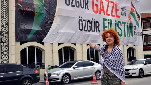 Konya'ya İran'dan geldi! Tek derdi Gazze'yi dünyaya duyurmak
