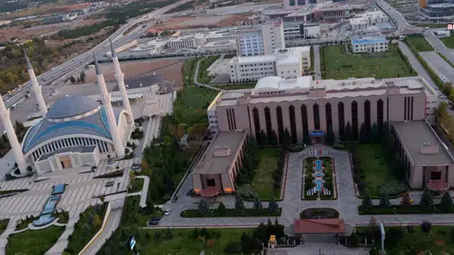Diyanet'te deprem: 12 üst düzey isim görevden alındı
