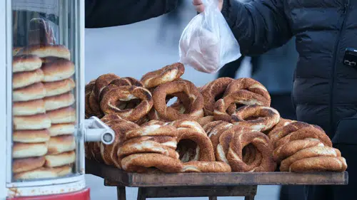 Konya güne zamla başladı! Simit ve poğaçaya yeni tarife