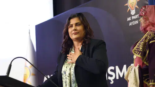 CHP’den AK Parti’ye geçen Topuklu Efe, Konya’ya kardeş oluyor