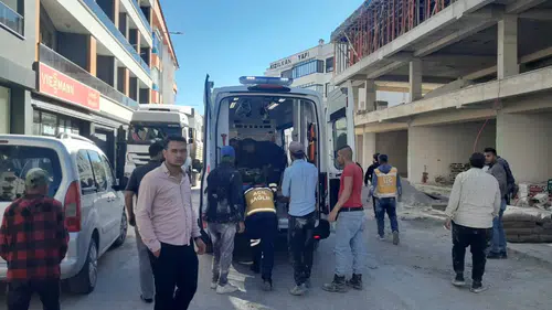 Konya'da inşaatta yüksekten düşen işçi yaralandı