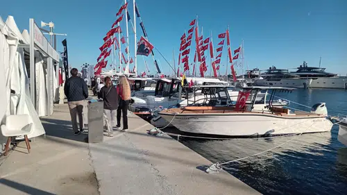 Milyarlık yatlar göz kamaştırıyor: 500'den fazla firma fuarda