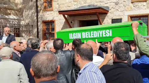 Konya’da cinayet gibi kazada vefat eden öğretmene veda