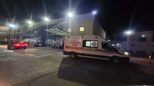 Çok sayıda öğrenci zehirlendi: Acil hastaneye kaldırıldı
