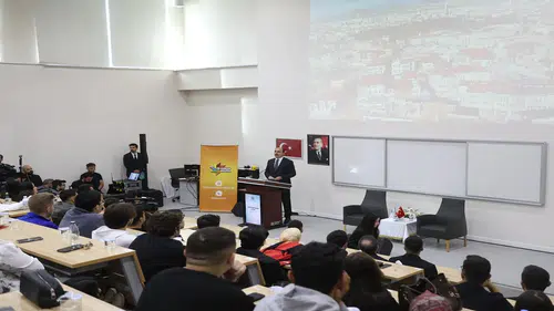 Başkan Altay Altay'dan gençler: Tarihi Gazze mesajı