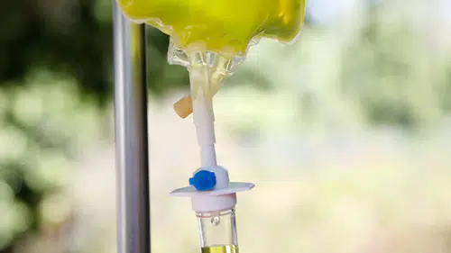 Büyük risk içeriyor: Acil tıp uzmanlarından “sarı serum” uyarısı