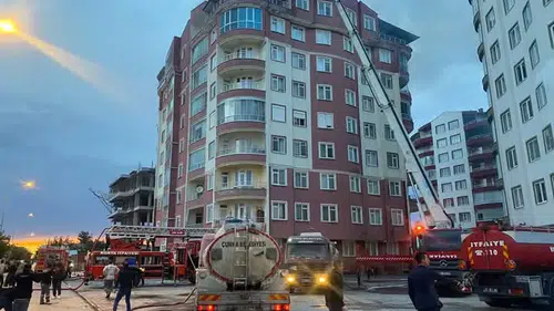 Konya'da yaşanan patlama korkuttu! 3 ayrı ekip müdahale etti