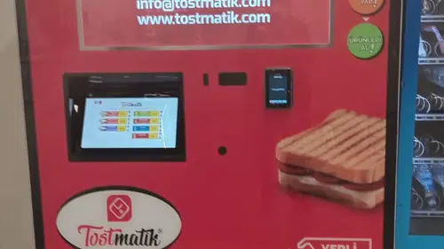 Şehirde tost-matikler de devrede: Hızlı yaşamın yeni yüzü