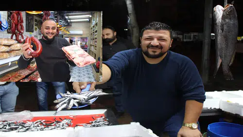 Balıkçı ile kasabın esprili "indirim" kapışması vatandaşa yaradı