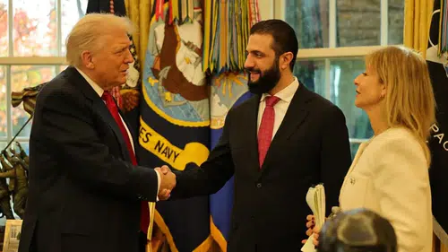 Dünya bu görüşmeye kilitlenmişti: Trump ve eş-Şara bir araya geldi