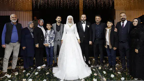 Konya'da mutluluk imzası: Hanife Nur ve İzzet Can evlendi