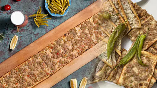 Konya'da etliekmek hamuruna zam geldi: 20 TL'den satışa sunulacak