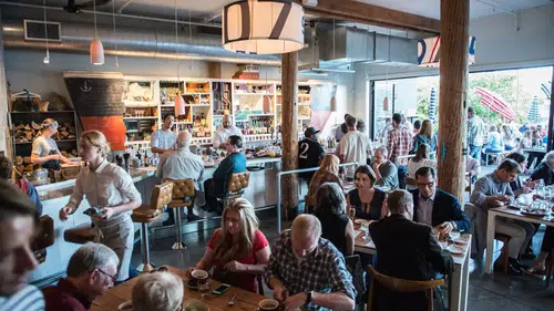 Menüde belirtilmesine rağmen içeceğe ek ücret: O restorana ceza yağdı