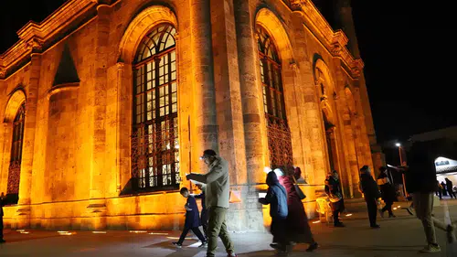 Konyalı vatandaşlar ellerindeki haritayla ne aradı? Görenler şaşırdı