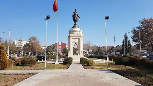 Konya'da 09.05'te hayat durdu: Şehir Atasını andı