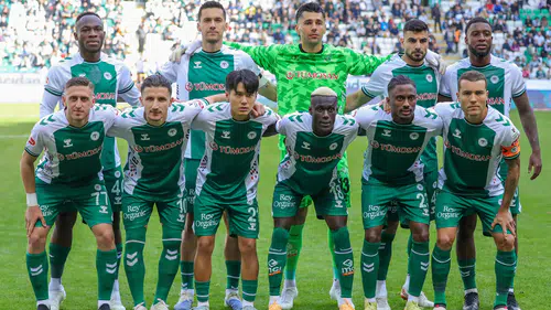 Konyaspor’a evinde gülmek haram! Hasret büyüyor