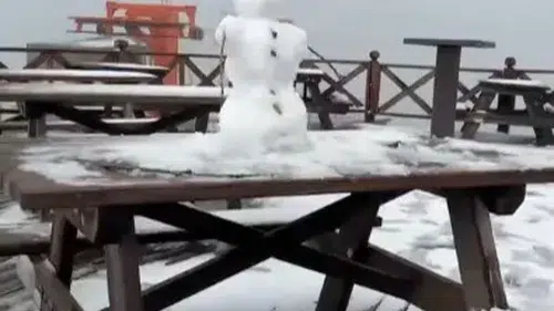 Kar geldi: Her yer beyaza büründü