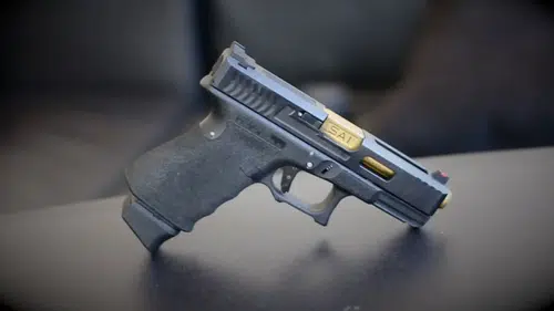 Bireysel silahlanma: Silah ruhsatı otomobil fiyatına ulaştı