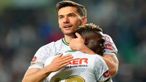 Konyasporlu oyuncu Arda Güler’i o alanda geçti!