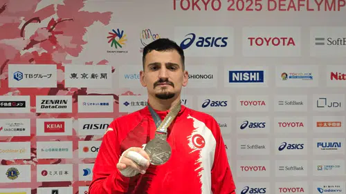Konyalı sporcu Batuhan Şimşek, Tokyo'da gümüş madalya kazandı