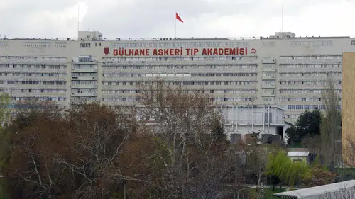 Siviller de tedavi olabilecek mi? Askeri hastaneler yeniden açılıyor