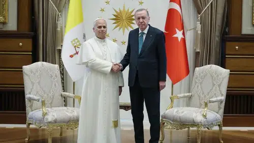 Cumhurbaşkanlığı Külliyesi: Papa'nın katıldığı programda Tala'al Bedru Aleyna ilahisi söylendi