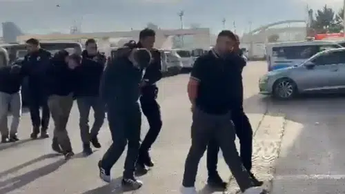 Çok sayıda şüpheli gözaltına alındı: “Fotoroman çetesi”ne operasyon