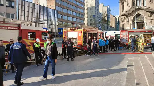 Sosyal Bilimler Üniversitesi'nde patlama: Öğrenciler tahliye edildi