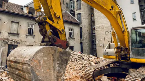 'Kontrollü yıkım' kontrolden çıktı: O anlar kamerada