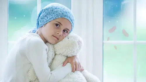 Lösemide sevindirici haber: Yeni tedavi yöntemi kanser belirtilerini yok ediyor