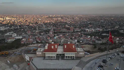 Konya manzarasında etliekmek keyfi 210 TL: Akyokuş lezzet sunuyor