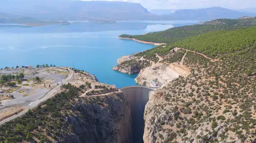Masmavi sular denize akıyor Konya bakıyor! Göller tek tek kuruyor