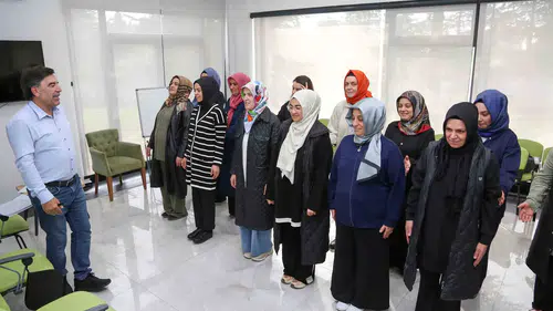 DOSD Meram'da eğitimler sürüyor: Aileler bilinçlendirildi